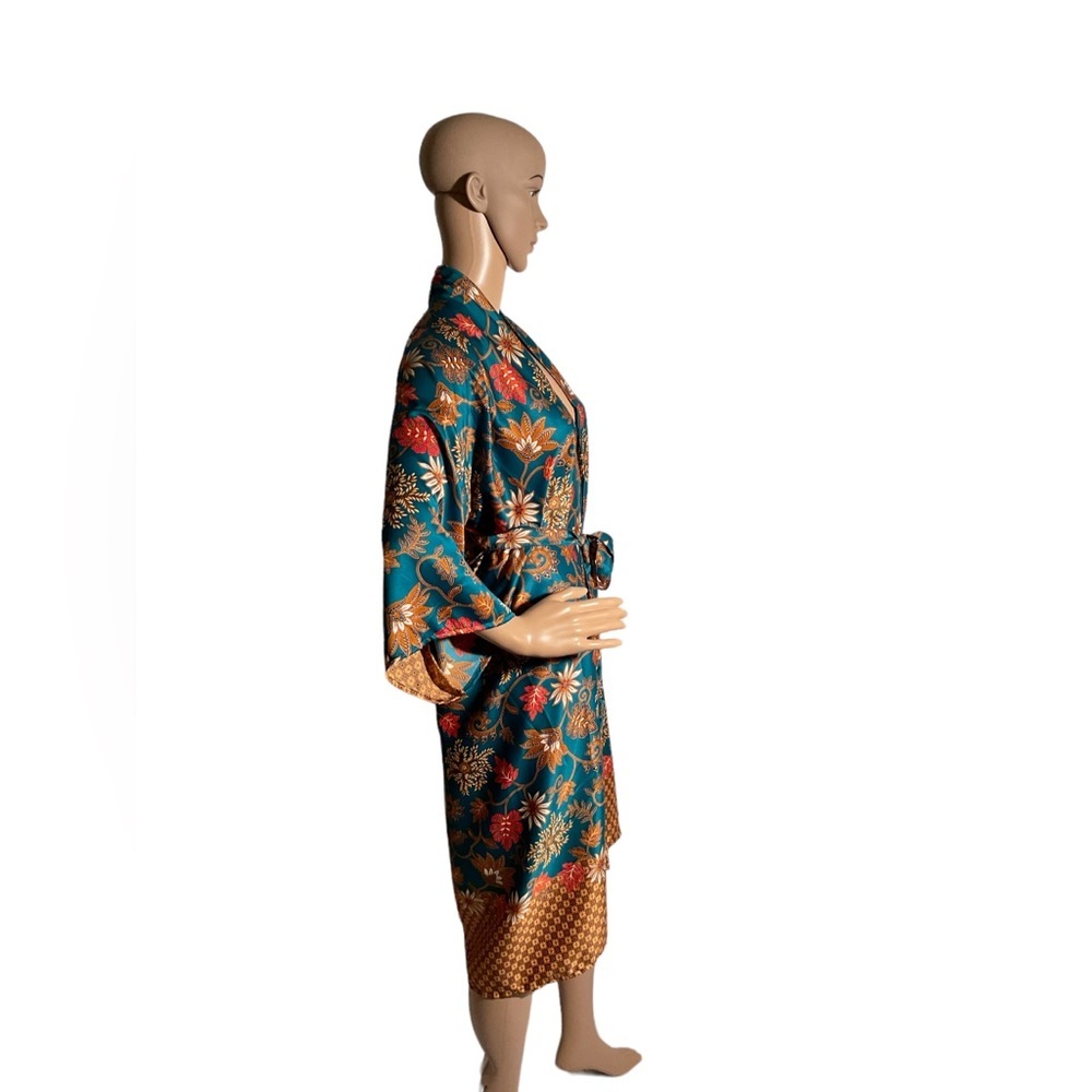 Women’s Size  One Size Multicolor Silk Short Sleeve With Belt Indonesia Kimono - Picture 4 of 13